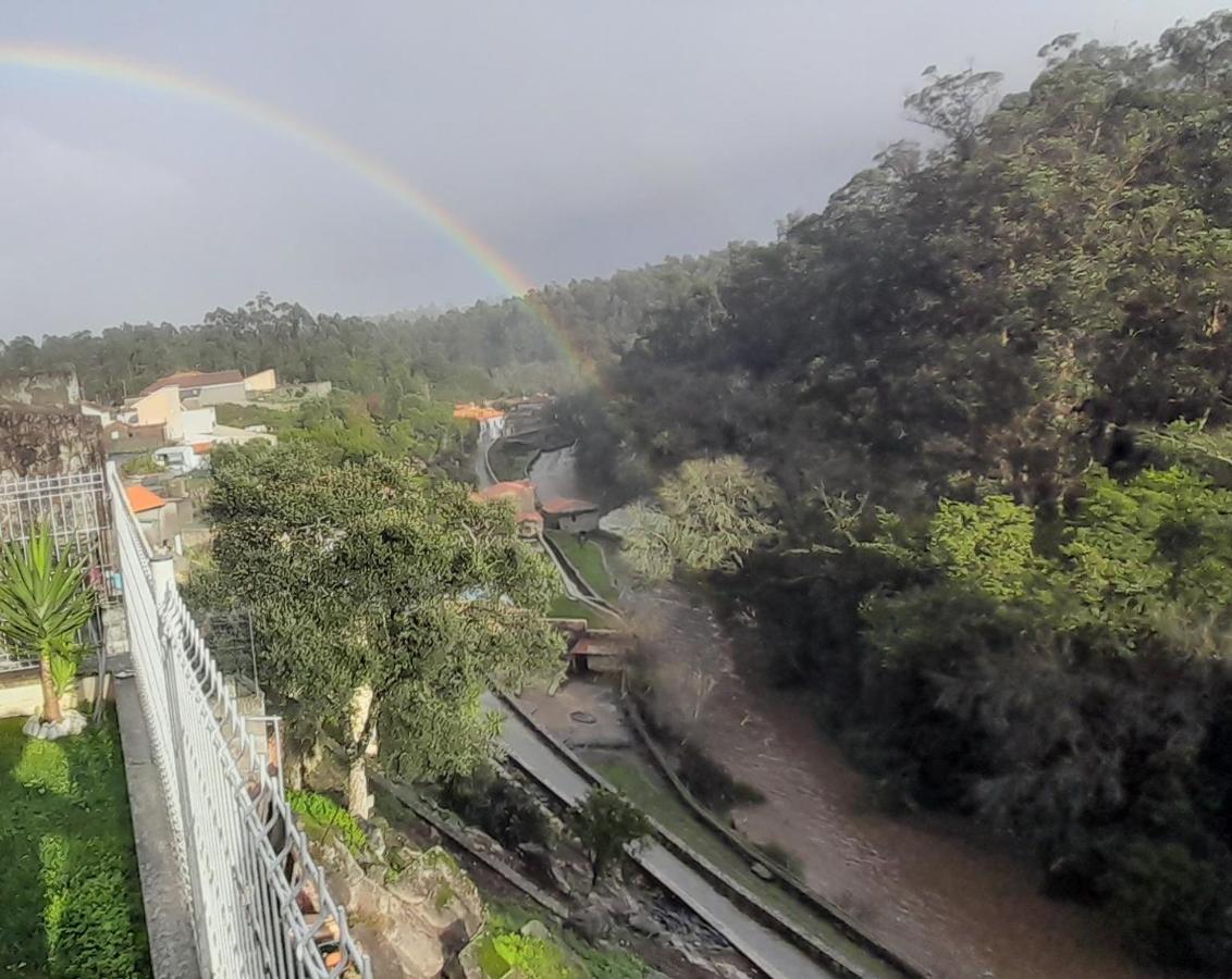 Casa Monte Beira Rio Touguinho Bagian luar foto