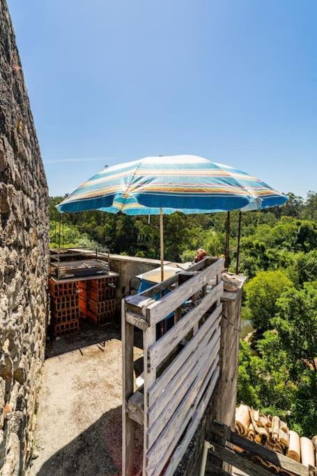 Casa Monte Beira Rio Touguinho Bagian luar foto