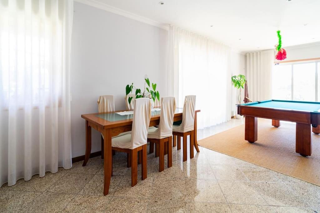 Casa Monte Beira Rio Touguinho Bagian luar foto