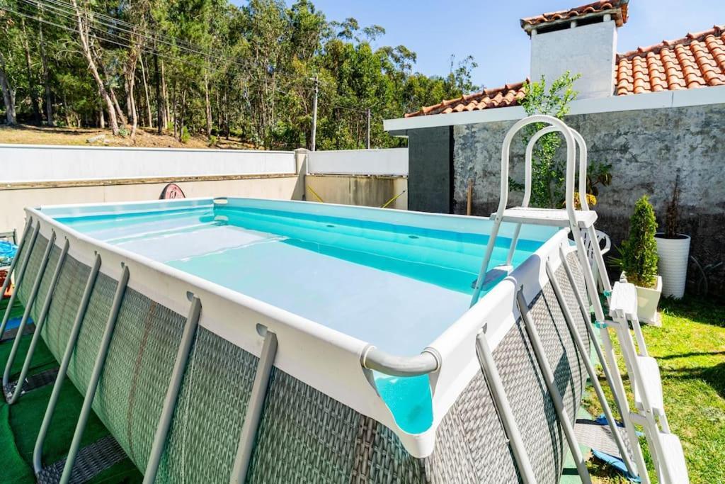 Casa Monte Beira Rio Touguinho Bagian luar foto